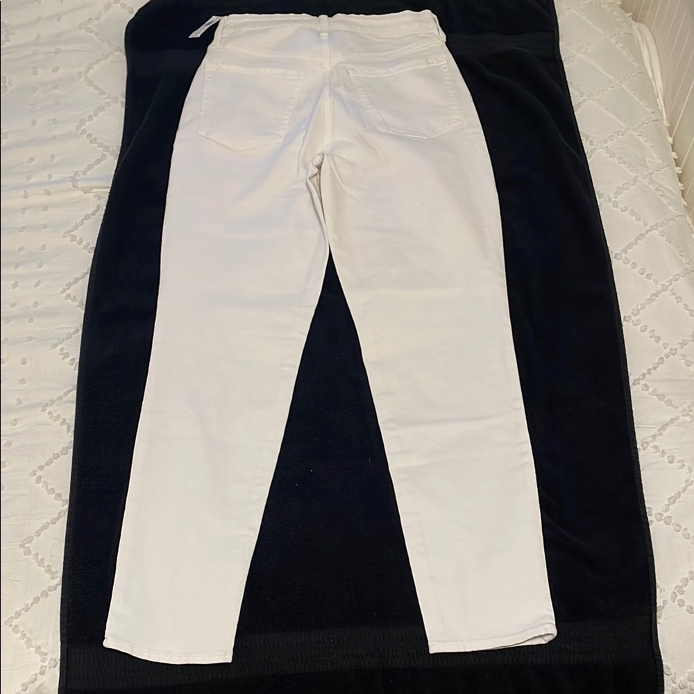 Old Navy Women's White Straight Leg Jeans 6 Tall nwt - Picture 5 of 12